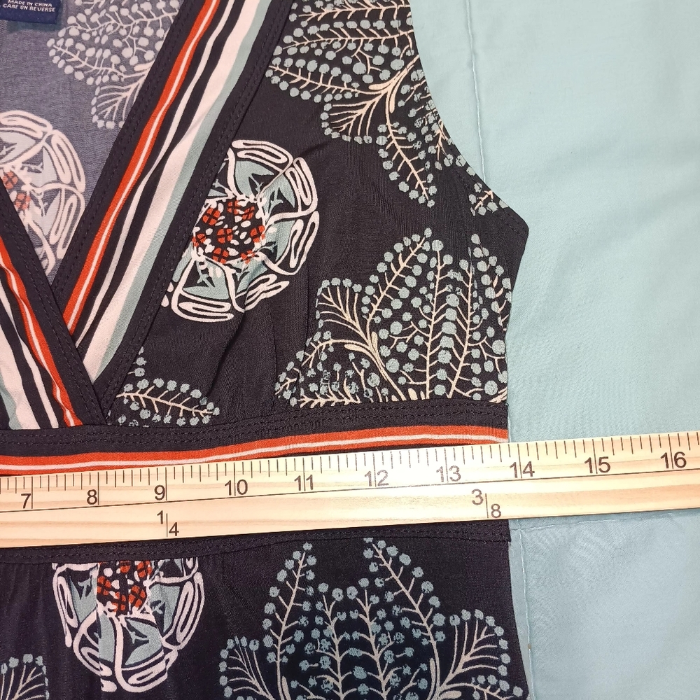 Max Edition Black & Cream Deep V-Neck Summer Dress - Picture 13 of 13